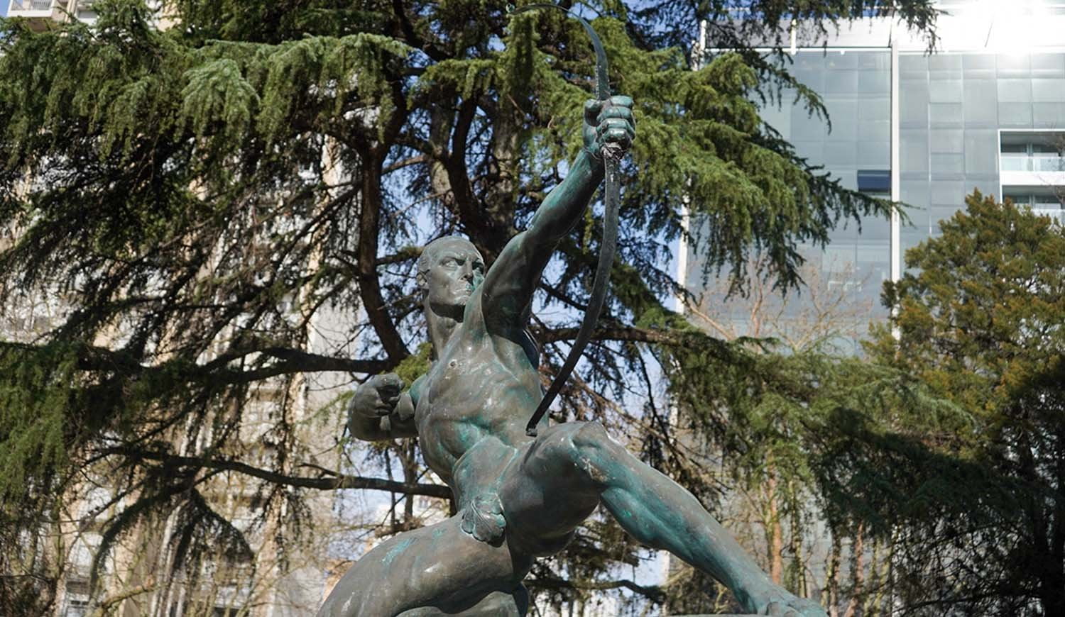 Descubre la estatua más imponente de La Plata en este monumento histórico